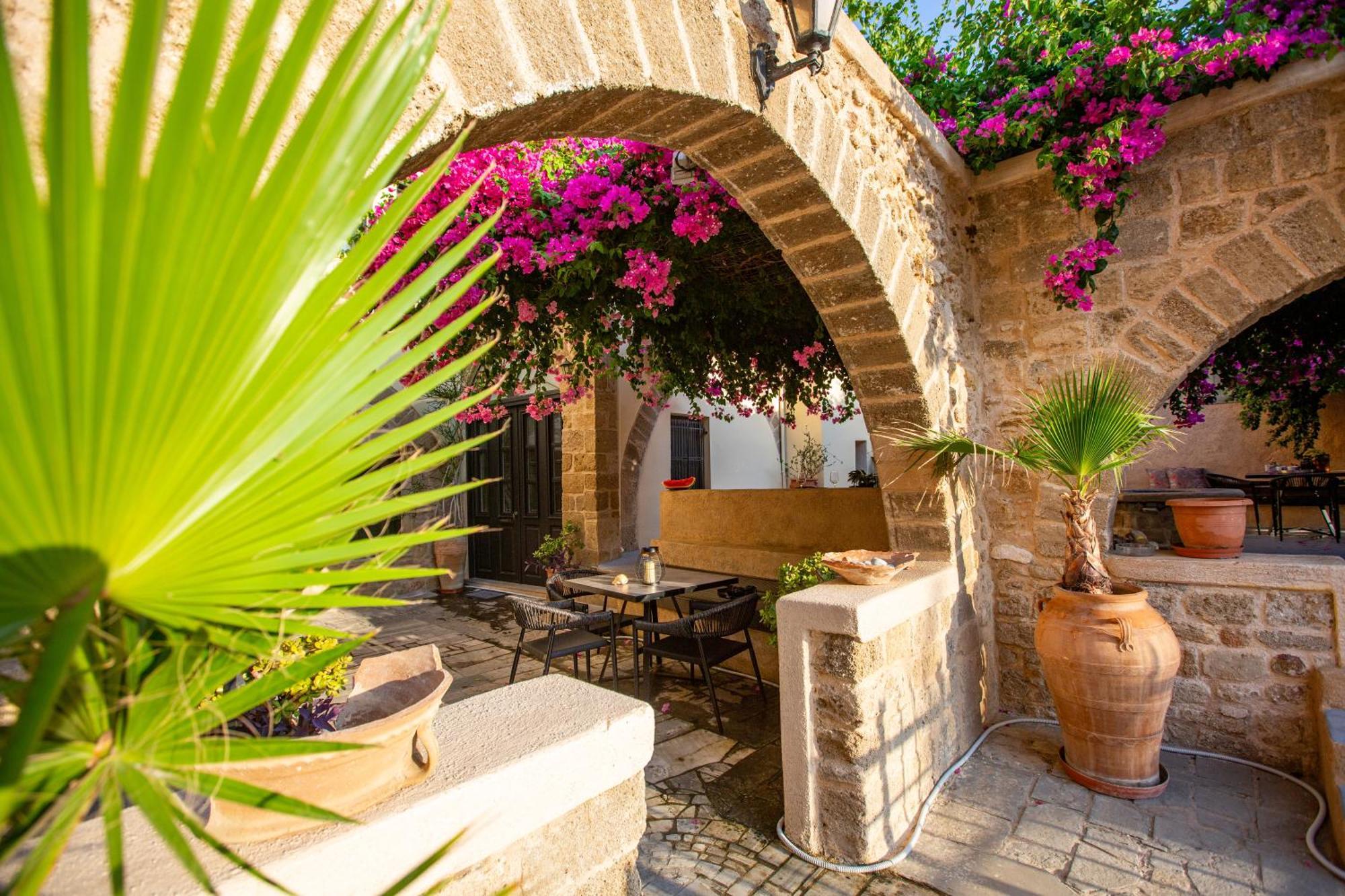 The Old Town House Apartamento Rhodes City Exterior foto