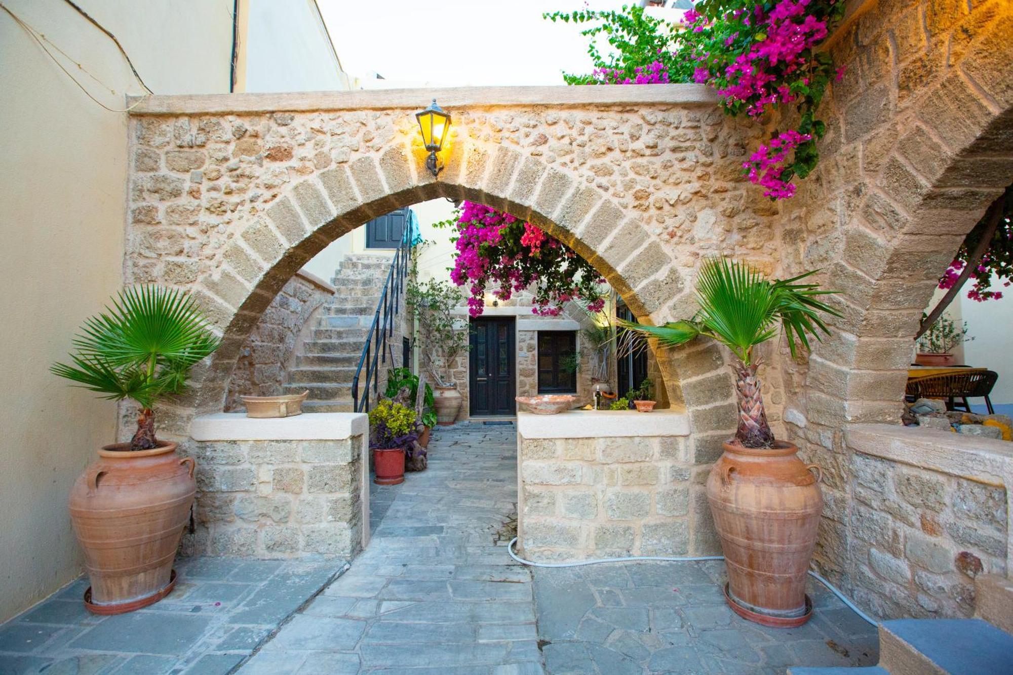 The Old Town House Apartamento Rhodes City Exterior foto