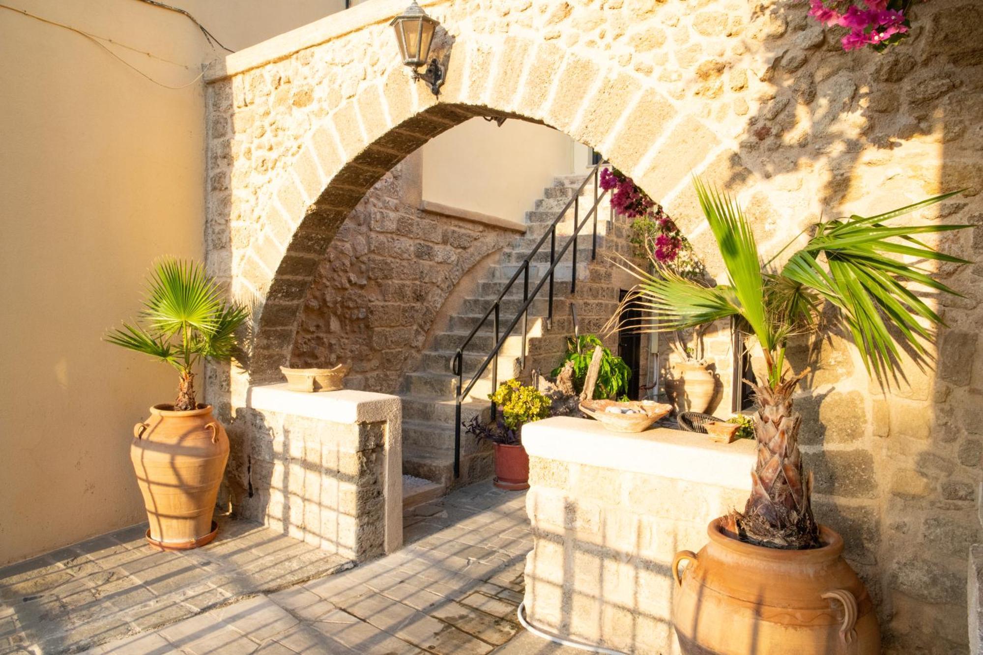 The Old Town House Apartamento Rhodes City Exterior foto