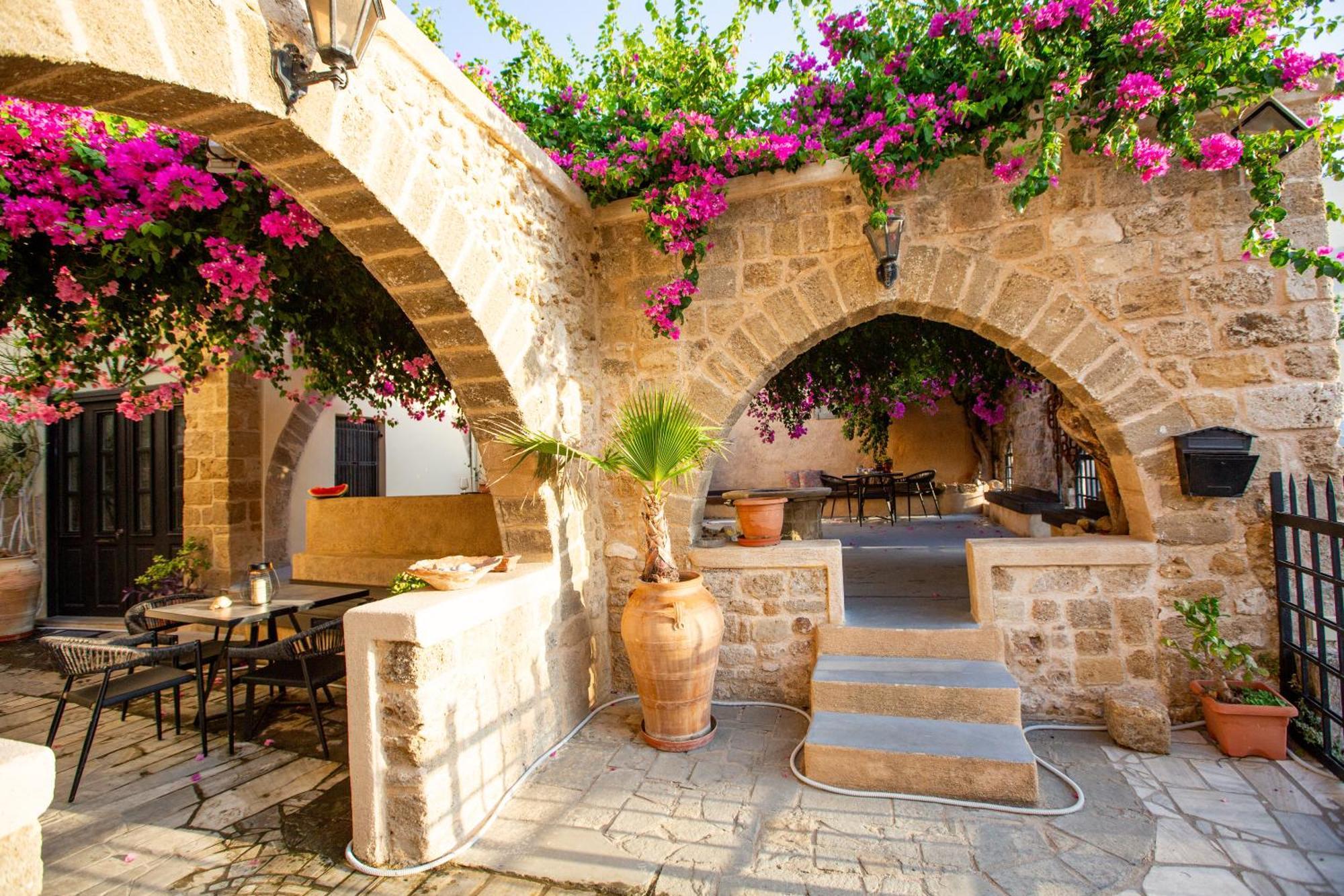 The Old Town House Apartamento Rhodes City Exterior foto